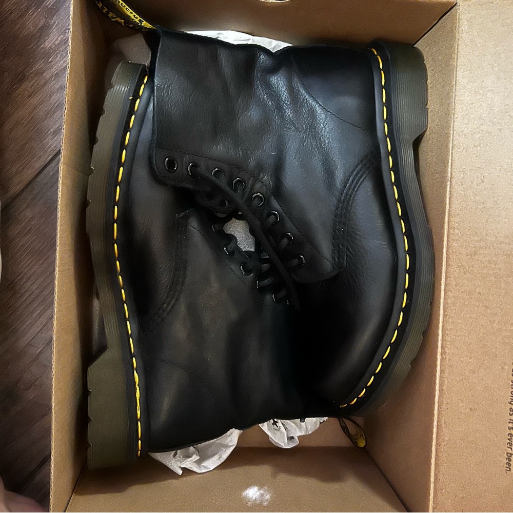 Doc Marten Pascal boots